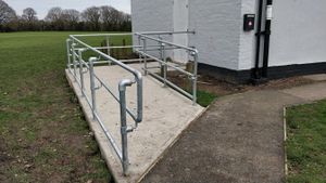 Step free access to the space via ramp.jpg