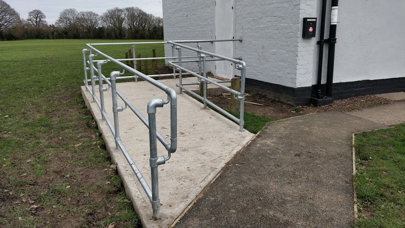 File:Step free access to the space via ramp.jpg